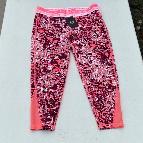 Under Armour Coral and Burgundy Leggings - Picture 1 of 3